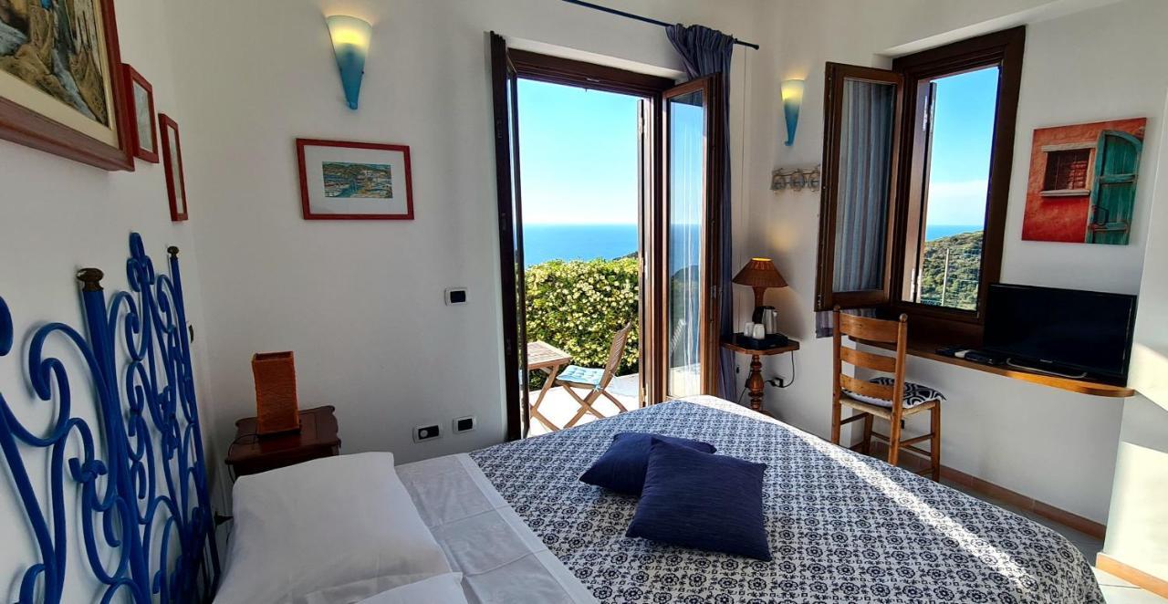 Guest House Villa Il Gabbiano Ponza Zewnętrze zdjęcie